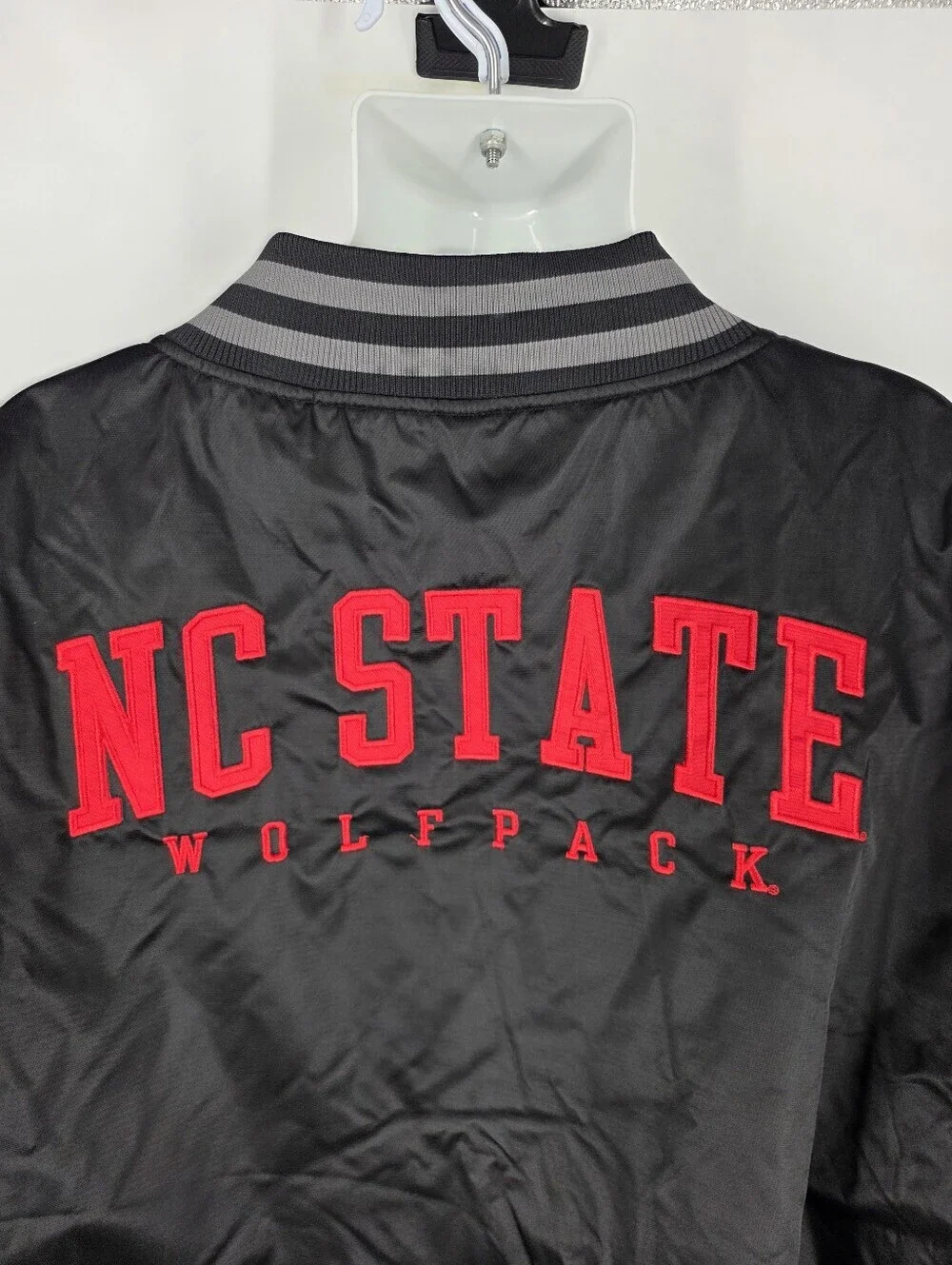 NC State Wolfpack Bomber Jacket Mens 2XL Black Satin Full Zip Rivalry Threads